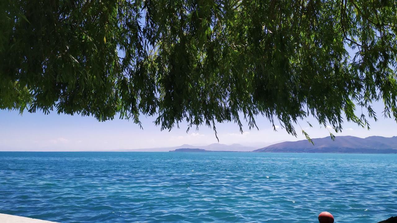 Edem Sevan Exterior photo
